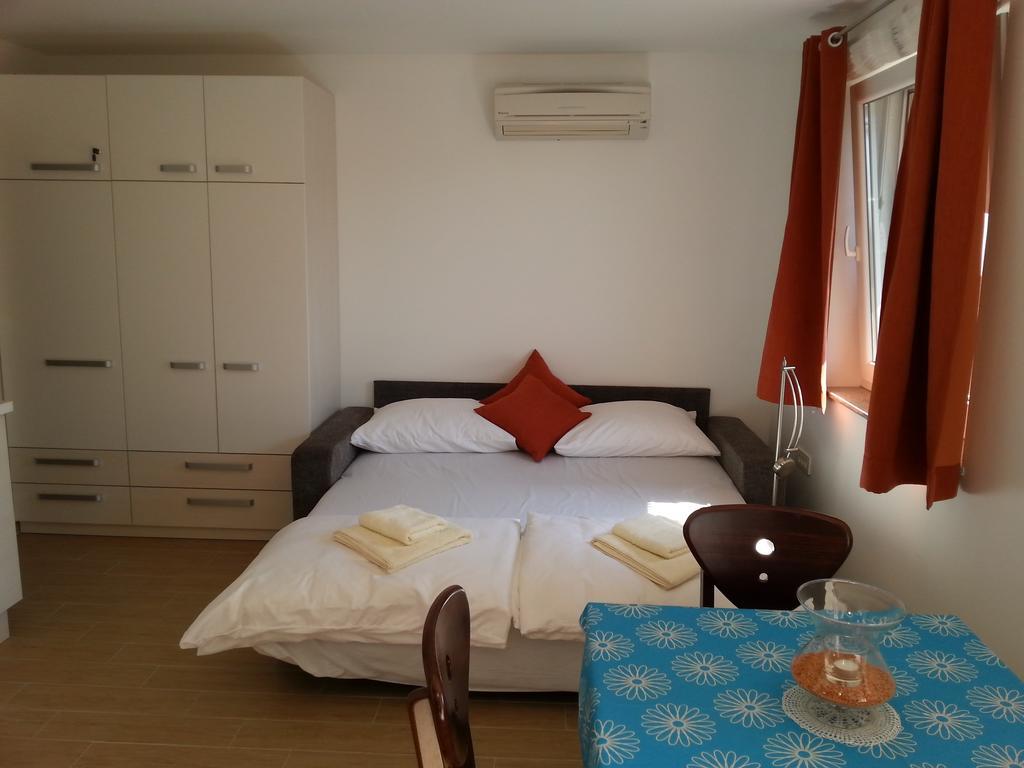 Summer Delight Apartments Savudrija Esterno foto