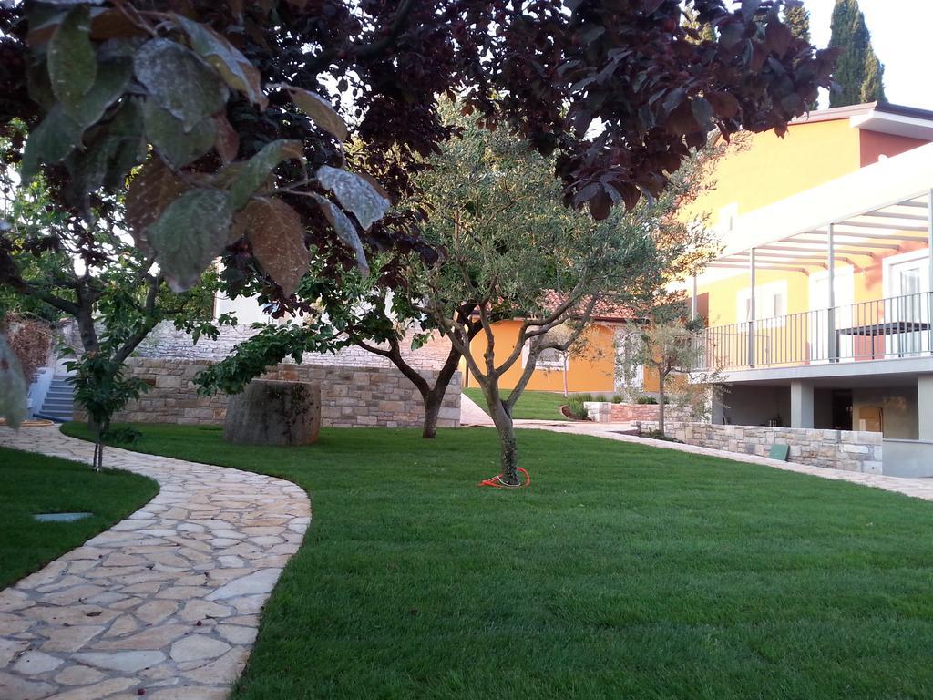 Summer Delight Apartments Savudrija Esterno foto