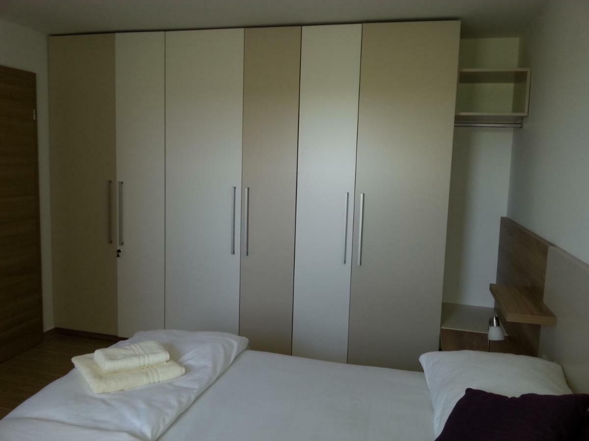 Summer Delight Apartments Savudrija Esterno foto